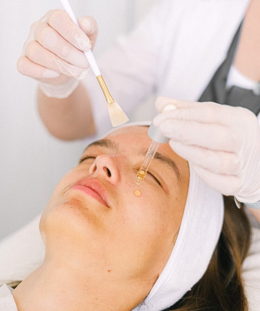 Synergie Lactic Brightening and Hydrating Peel