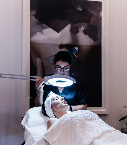 Consult & Skin Analysis